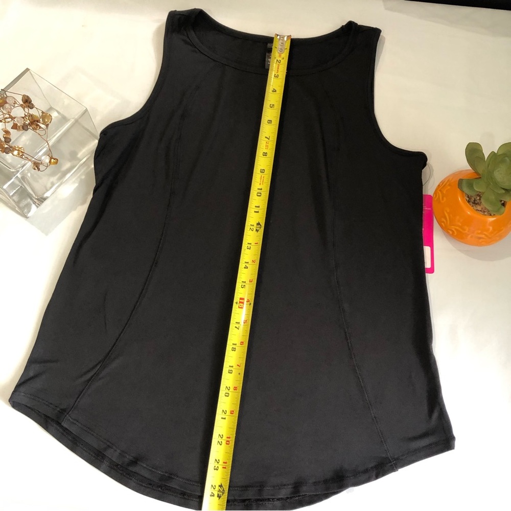New Yogalicious Women's Black Sleeveless - Picture 10 of 14